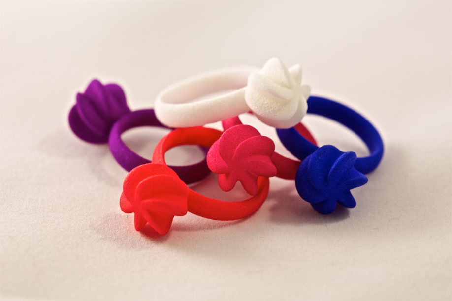All colors of the Flora ring